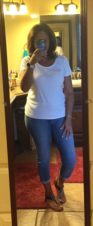 justplayin5162:  Soooo glad it’s Friday!!👄. (Having trouble posting again this morning so hopefully this only shows up once 🙄)