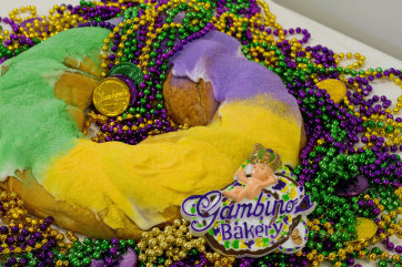whirlofacurl:  estrella-fuego:  just-call-me-vendetta:  souljunkee:  aunaturale4life:  cmd80337:  Louisiana Cajun/Creole food Ca c’est tres bon!  MY CHILDHOOD! I LIVE FOR THIS FOOD ESPECIALLY SOME CRAWFISH  NOLA is calling me…  My city…my state…nowhere