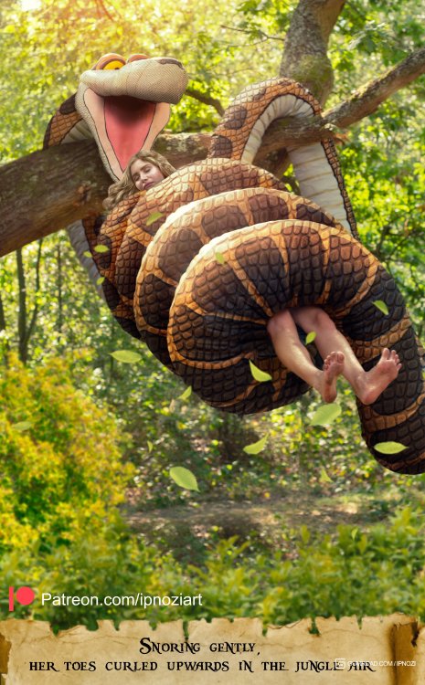  What do you want for Christmas? #Kaa #JungleBook #cosplay #hypno #hypnotized #sleeping #coiled #coi