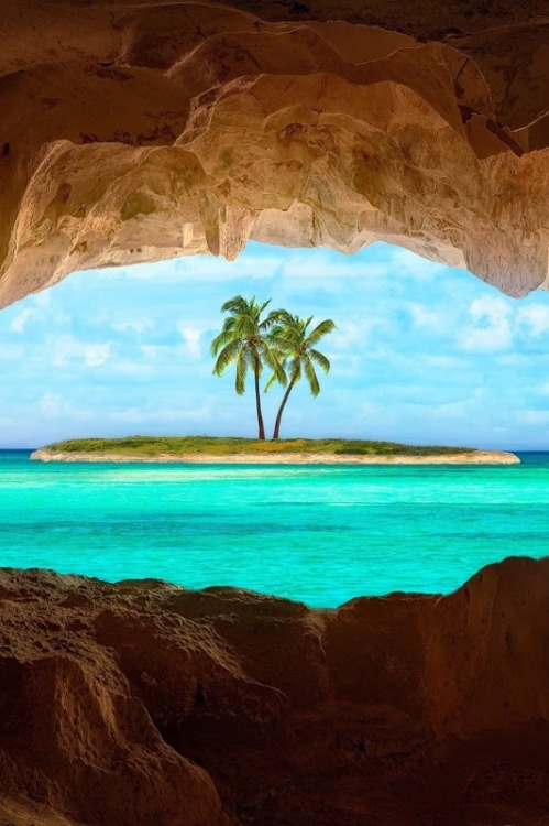 tropicaldestinations:  Paradise (by Matt Anderson) - www.tropicaldestinations.info/  xx