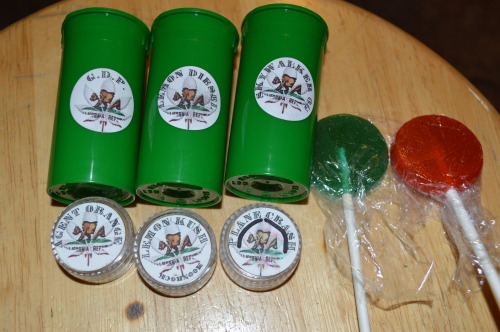 4toasterstrudel20:  Got myself some goodies:)