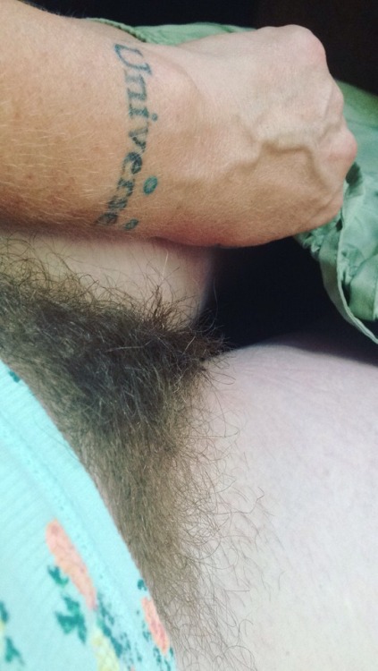 Porn Pics hairybushyc:  [ Hairy / Unshaved Women ]