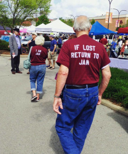tastefullyoffensive:  Old people are adorable. (photo via eternityinspace)