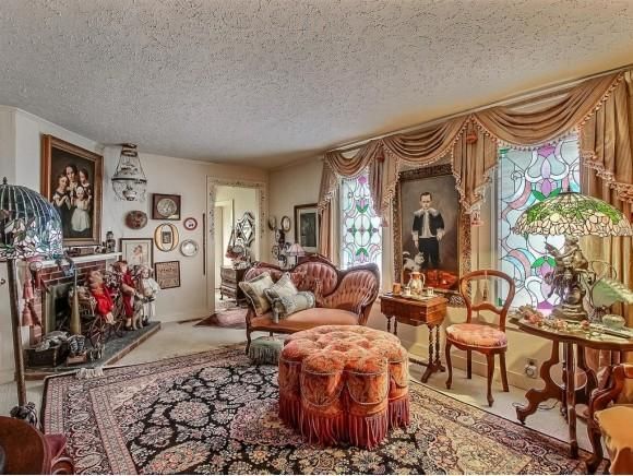 secret–gardens:  🗝Fall Branch, Tennessee, 1910$325,000  This is my dream home