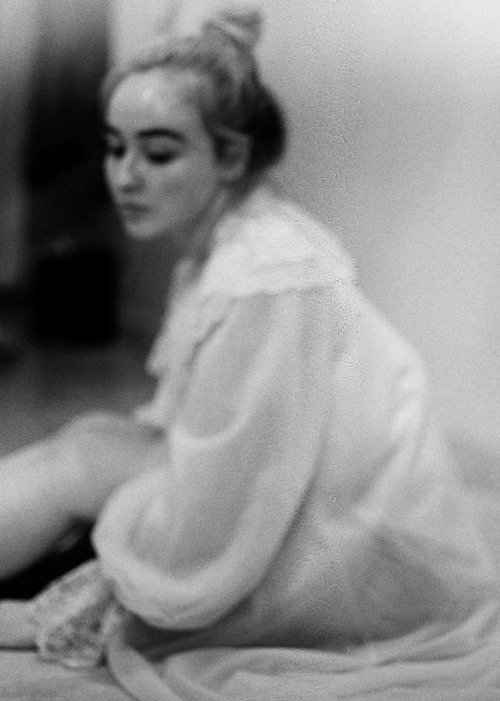 sabrinaupdates: Sabrina Carpenter photographed by Sarah Carpenter (December 2017)