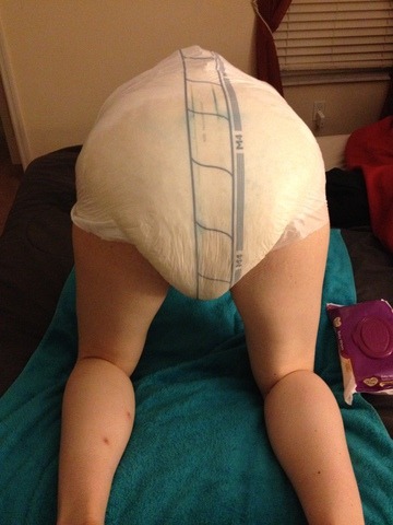 gaykinkside:Been really busy, but got to diaper this little guy last night. 