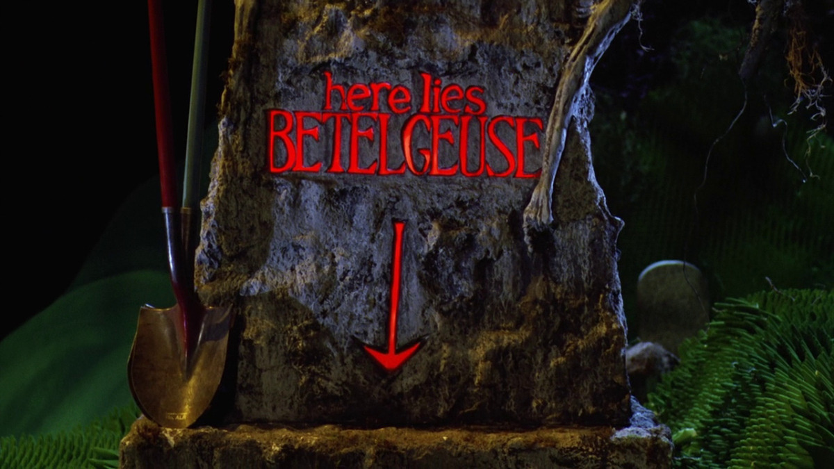 mydarktv:  BEETLEJUICE // Aesthetics