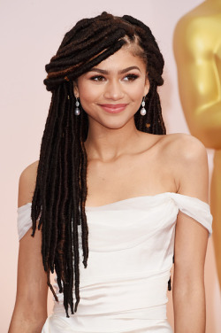 gotstarsinmyeyes: Zendaya Coleman attends the 87th Annual Academy Awards in Hollywood, California - February 22, 2015