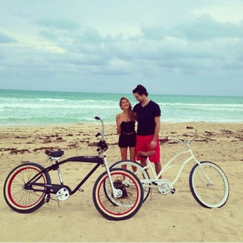 beachbikers: Today’s featured Beachbikers are @heathhs and @mattmorra! #beachbikes #beachcruiser #be