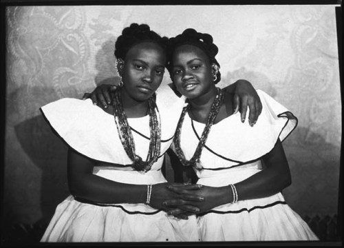 dynamicafrica:Eternally inspired by the photographs of iconic Malian photographer Seydou Keita.