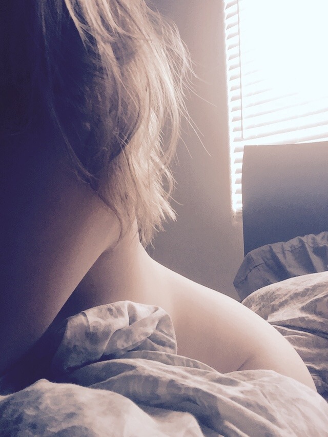 fullmooninoctober:  Saturday morning, nude / / 6.20.15