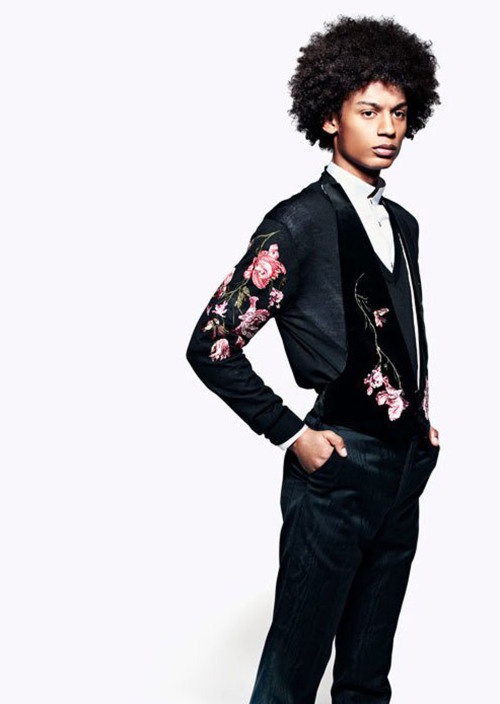 monsieurcouture:  Alexander McQueen F/W 2012 Menswear Milan Fashion Week 