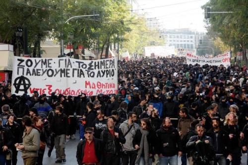 revnews:  Greek Riot Cops Attack Commemorative adult photos