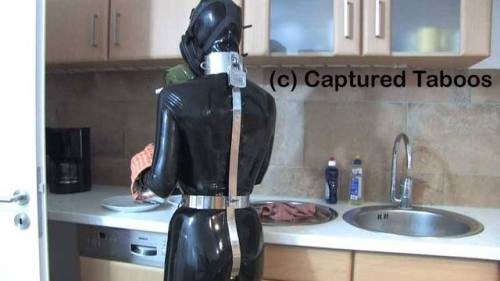 M2F Rubberdoll4Bi-sexGirls