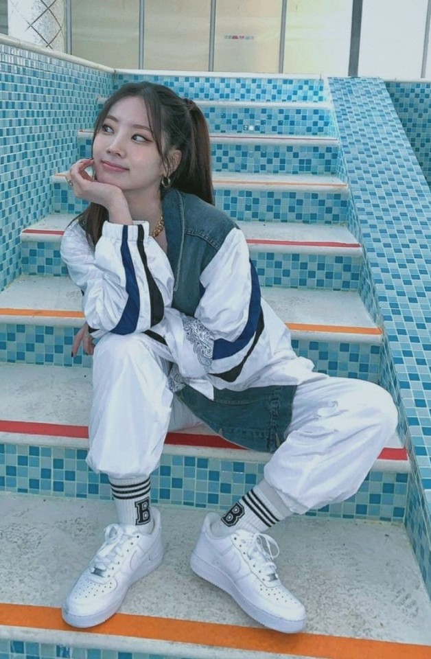 Stunning beautiful Dahyun