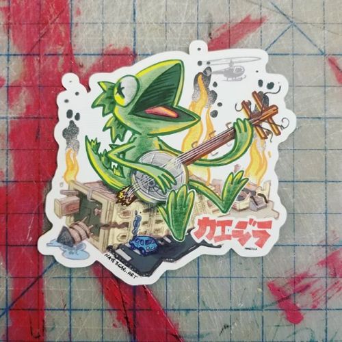 Frogzilla had a soft spot. A very big soft spot.
.
.
#illustration #stickers #art #muppets #kermit #godzilla #godzillakingofthemonsters #frogzilla #banjo #stickers #artsticker #kaiju #cutekaiju #artists #popart http://bit.ly/2ERBVqv