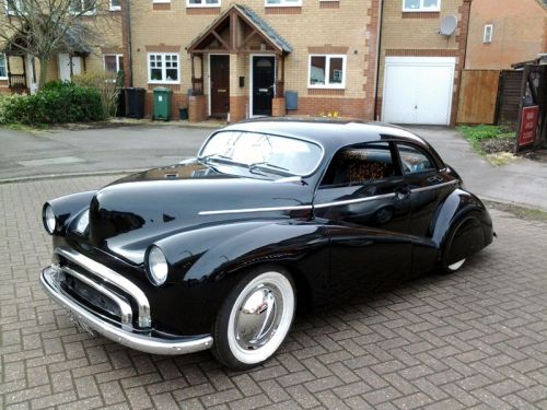 morrisoxide:  Sally Phillips 1963 Morris Minorhttp://minortimes.co.uk/sally-phillips-1963-morris-minor/  My absolute most favourite car ever! Fell in love with this at The hayride 