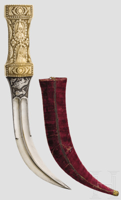 peashooter85: Persian kandshar with carved ivory grips, 18th century. from Hermann Historica 