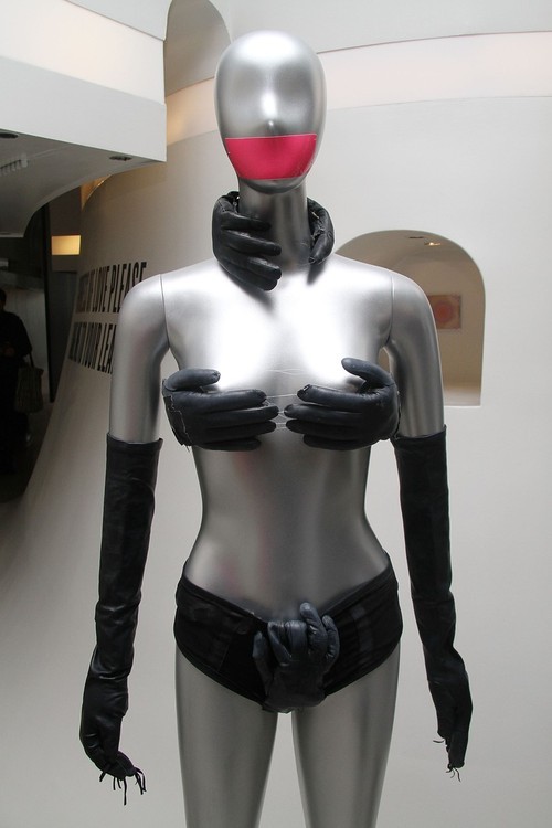 thatboyisamonnster:  Lady Gaga’s ‘ARTPOP’ Pop Up Gallery in New York City.