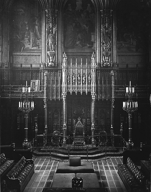under-the-gaslight:  House of Lords, Westminster, c. 1870-1885. 