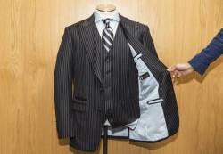 8Bitfuture:  Bulletproof Suit Introduced. A Tailor In Toronto Has Released A Bulletproof