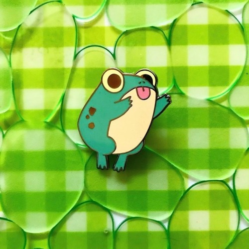 Hey guys! Finally restocked some Frogs! Now with double pin clutch backing! They are here if anyone&