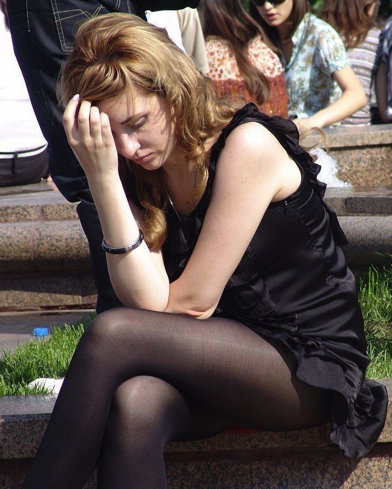 hosedlegs:  More “Misc. Pantyhose” (145 pics) on Hosed Legs: http://wp.me/p4V5l-EO