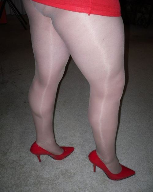 Beautiful profile of my #prettylegs in #shinypantyhose , red #heels, and red #miniskirt ! ~ #upskirt