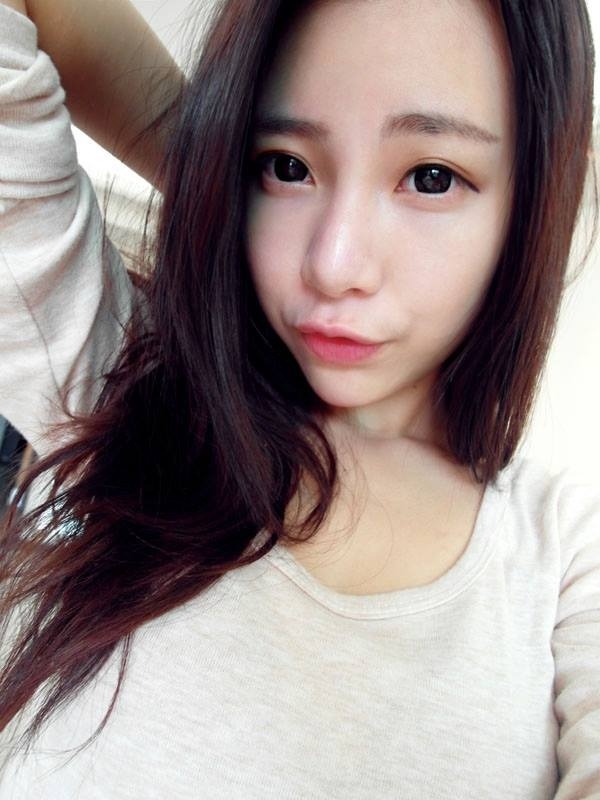 pretttysexybabes:  SYT  Zhang Xiangxiang part 1