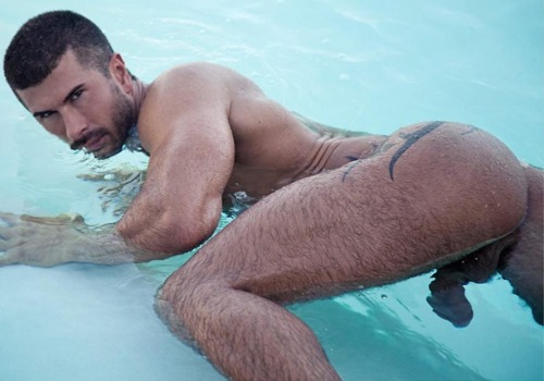 XXX savagegiuseppe:  Adam Killian by the pool photo