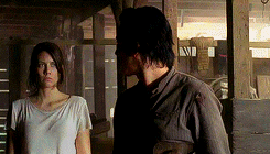 Maggie Greene in episode 5x11 ‘the distance’ - It’s a broken ankle. At least that’s what Maggie said. I like her.