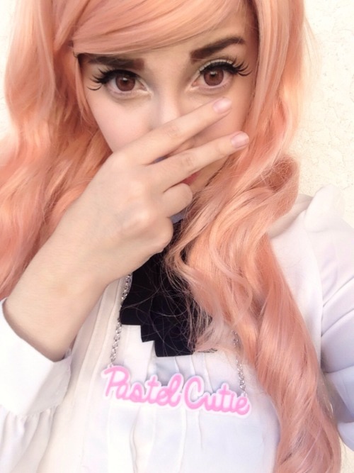 pastel-cutie:I just got anon hate saying that I look terrible in my photos so I think I should post 