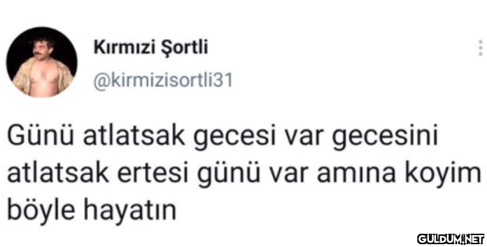 Kırmızi Şortli...