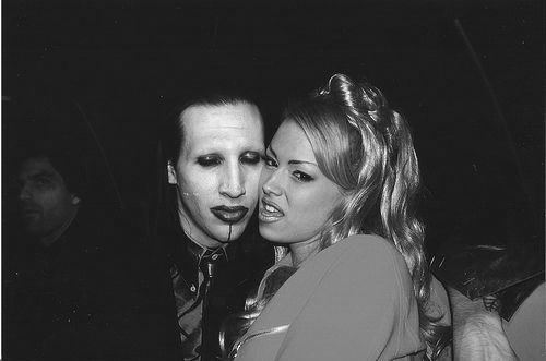 nicole-von-tainted:  Marilyn Manson & porn pictures