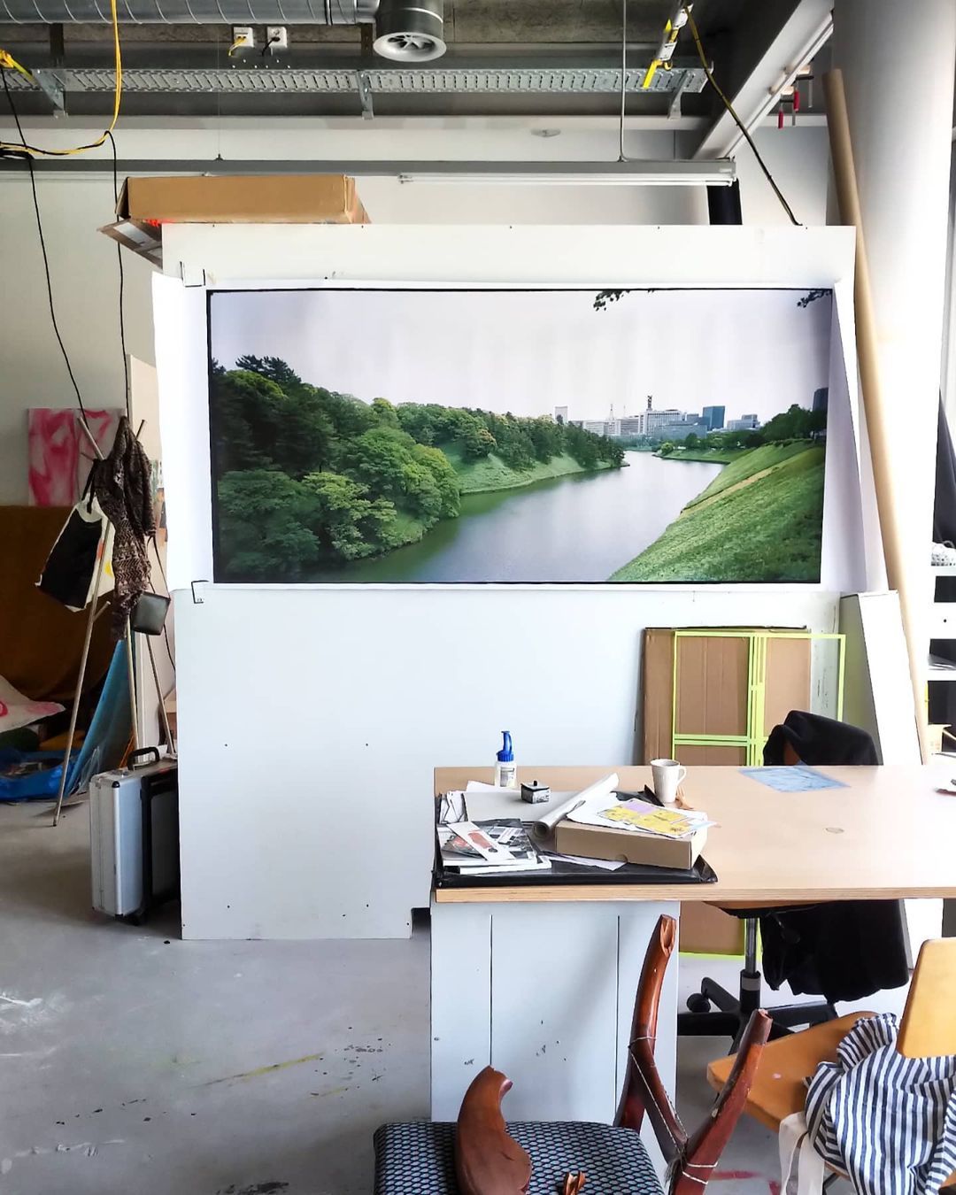 back in the days when I made large photographs #biginjapan #linhof (hier: ZHdK Zürcher Hochschule der Künste)
https://www.instagram.com/p/CVLmU0sqsb_/?utm_medium=tumblr