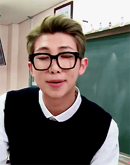 jitonic:handsome english teacher