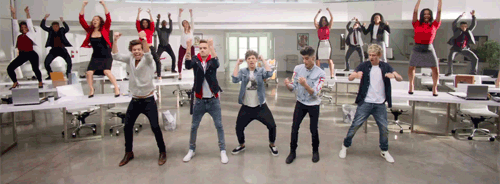 joshyouaresodevine:  this was the best part because it was all of their moves and to probably anyone who doesnt know them this looks like the worst dance choreography ever but its actually just them which is what the music video is about and im too in