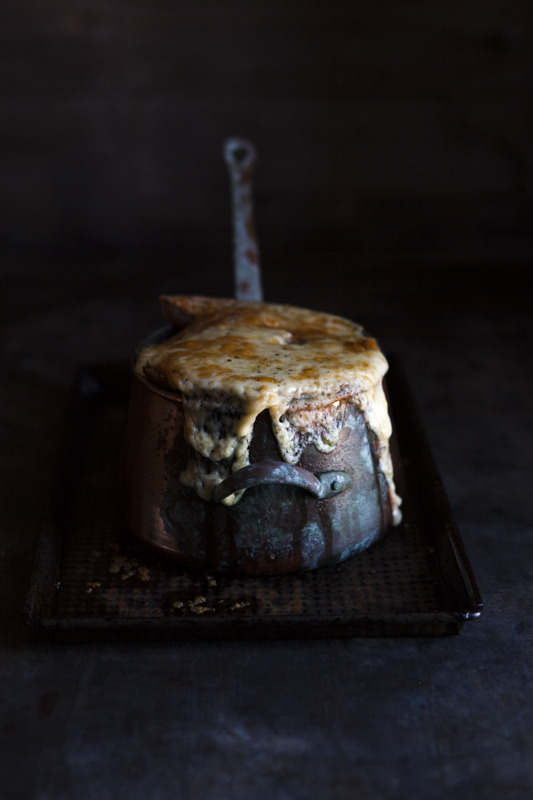 browndresswithwhitedots:  epicureaperture.com 