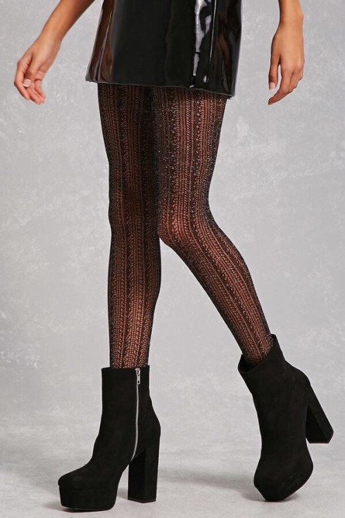 FOREVER 21 Sparkly Metallic Tights - shopstyle.it/l/g54S A pair of stretchy knit tights featu