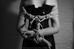 kinbaku-bondage:  mollishka:  bondage-photography: