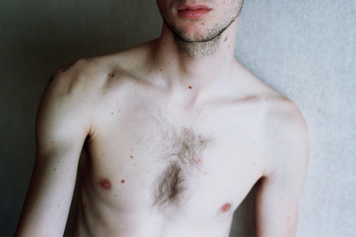 lookporn:  sin título by barbora|mrazkova on Flickr.