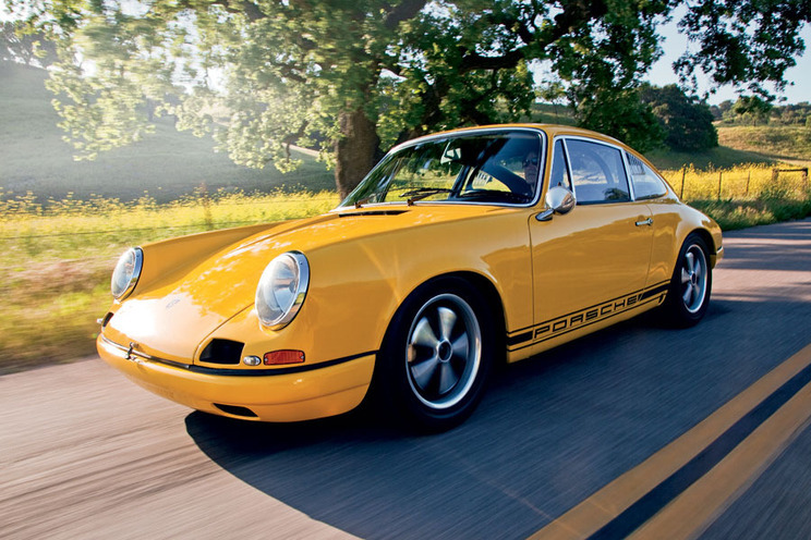 thechicane:  Terry English’s magnificent tribute to the 4th prototype 911R. Built