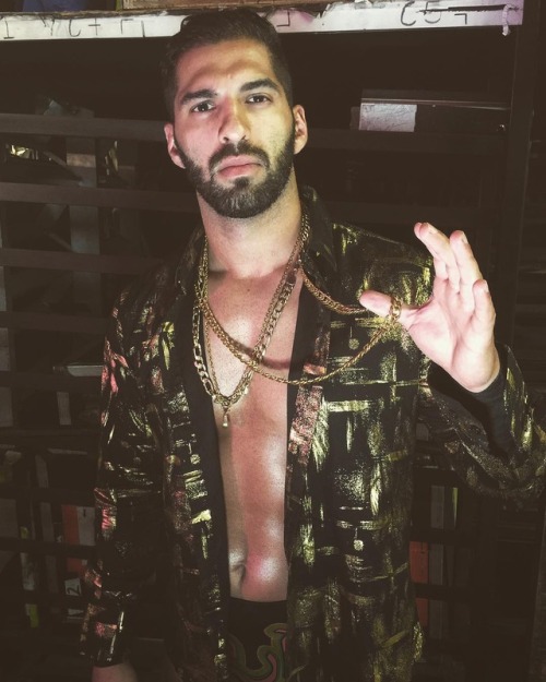 twinkle-toes95:  wwe: @ariyadaivari is a man who enjoys the finer things in life. #205Live