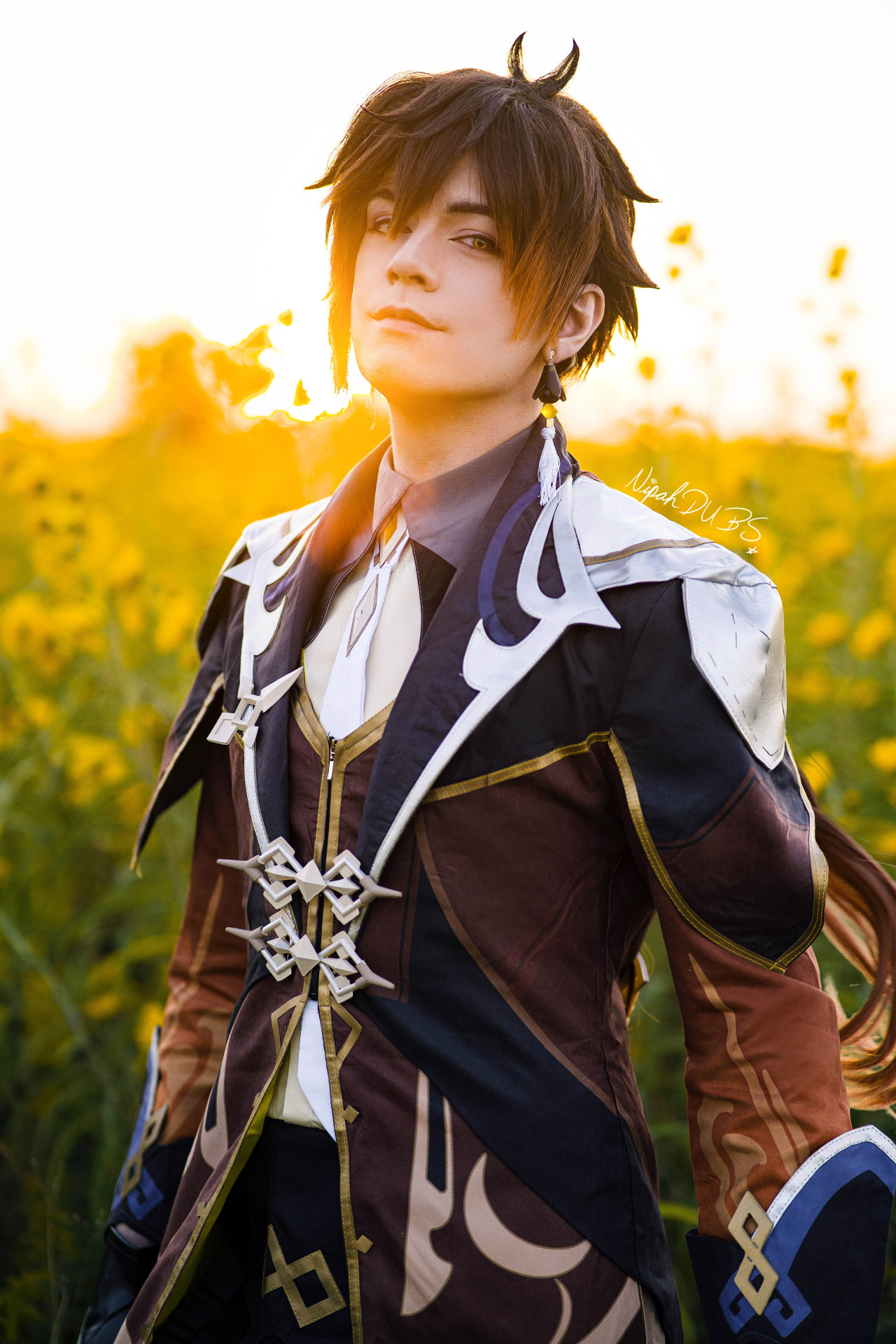 Zhongli Cosplay - Tumblr Gallery