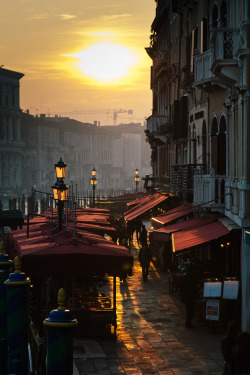breathtakingdestinations:  Venice - Italy (von ljology)  The  romantic city of Europe