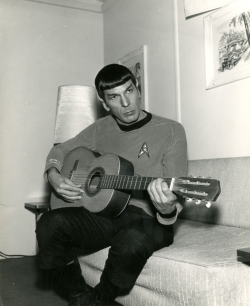 midcenturymodernfreak:  Is there anything Mr. Spock can’t do? - Via