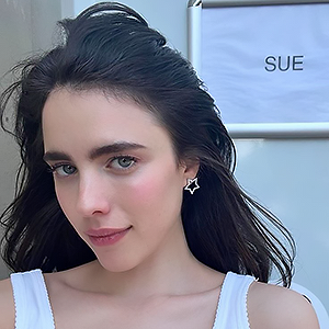 lud6strangergirl - Lud6BadGirl