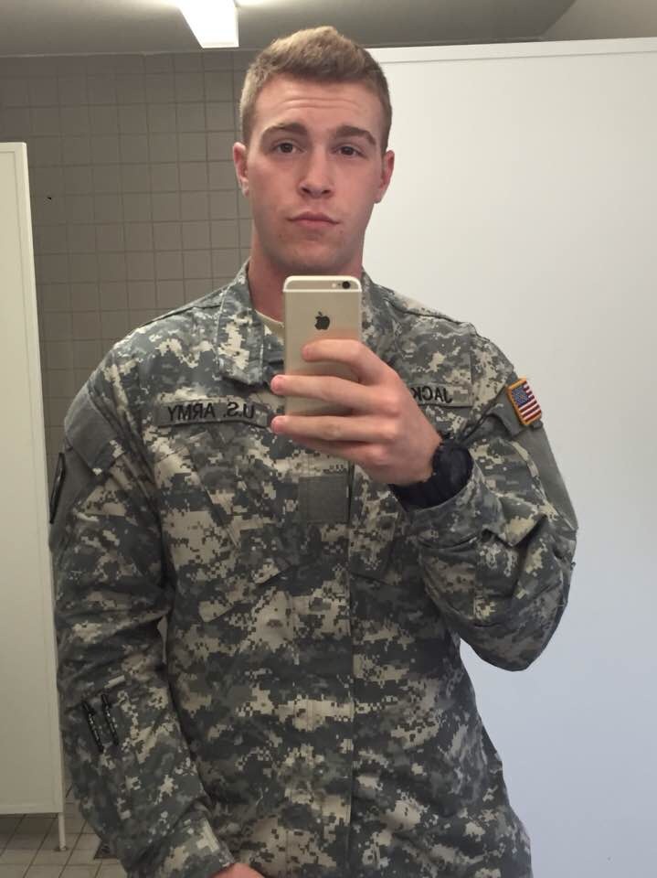 ksufraternitybrother: KSU-Frat Guy: Over 113,000 followers and 71,000 posts.Follow
