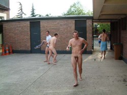 ●●● GRATUITOUS PUBLIC NUDITY ♂