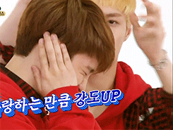 alohakpop-blog:  Kyungsoo’s “cute&quot; healer, Yixing. 